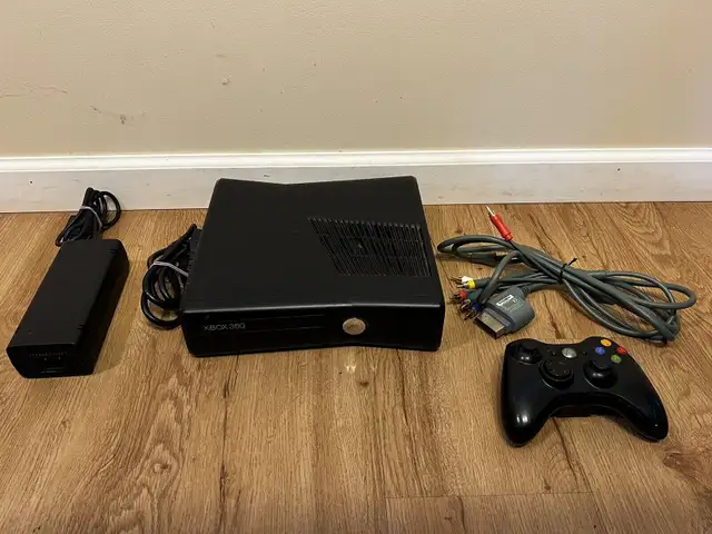 SONY XBOX 360S65048383760386123