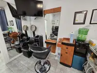 Furnished Salon For Rent