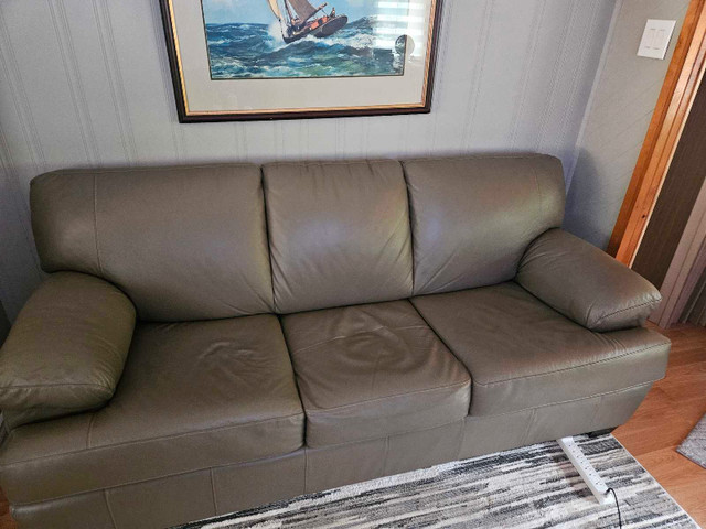 Leathercraft sofa and chair Durham model in Multi-item in Owen Sound