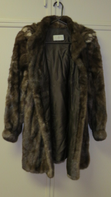manteau de vison dans Femmes - Hauts et vêtements d'extérieur  à Lanaudière - Image 3