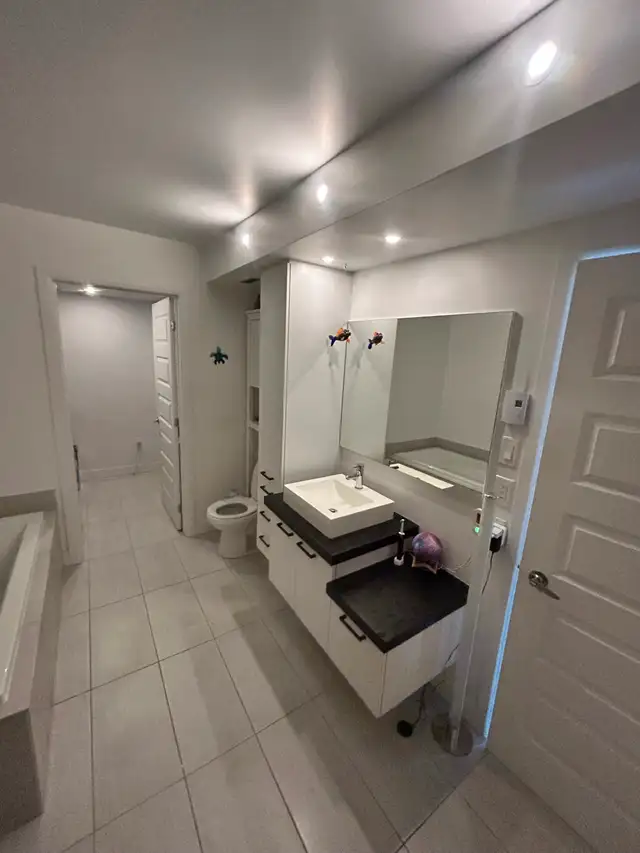 Grand Condo à louer 4 et demi - Rue de Coutances - Lévis in Long Term Rentals in Lévis - Image 6