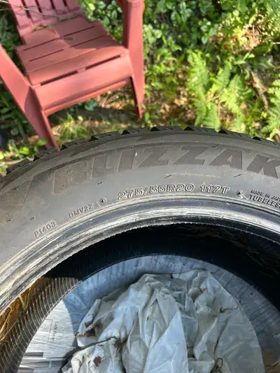 For sale is a set of Bridgestone Blizzak winter tires, sized at 275/55R20 117T. These tires were onl...