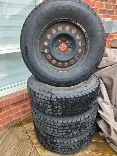 255/75R17 Winter wheels from Jeep JK. Firestone winterforce. Lots of tread left. Balanced, no patche...