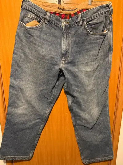 Duluth Trading Jeans 40x30, View more