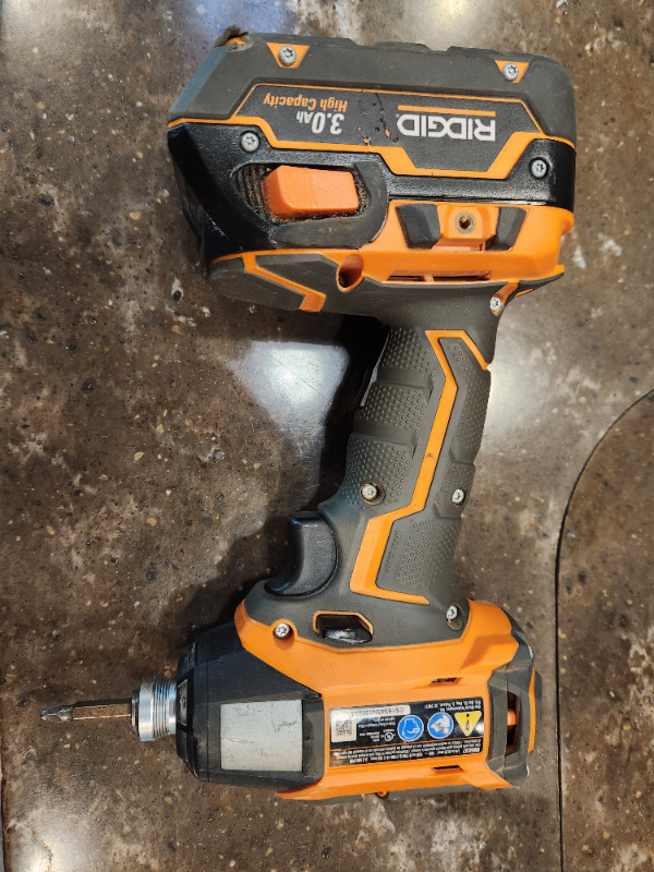 Ridgid 18 volt brushless hammer drill 1/2 inch impact driver in Power Tools in Peterborough - Image 3