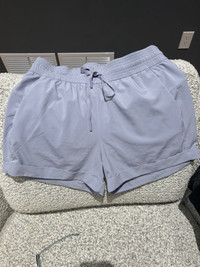  Lululemon shorts