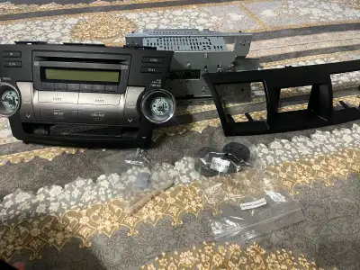 2008 Toyota highlander audio and radio