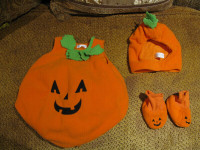 PUMPKIN HALLOWEEN COSTUME FOR TODDLERS/INFANTS 12 MO.