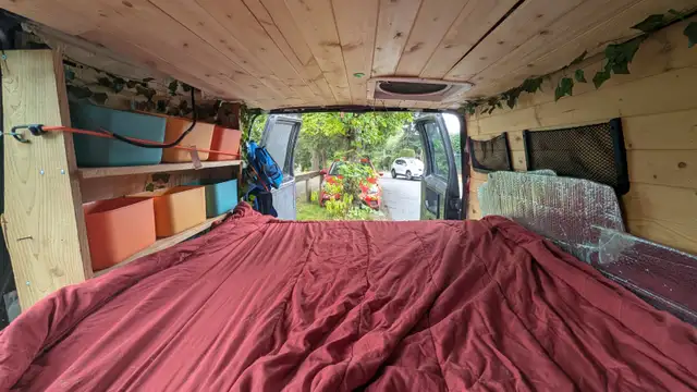 2004 Astro Van Camper/Toy Hauler Conversion in Travel Trailers & Campers in Downtown-West End - Image 2