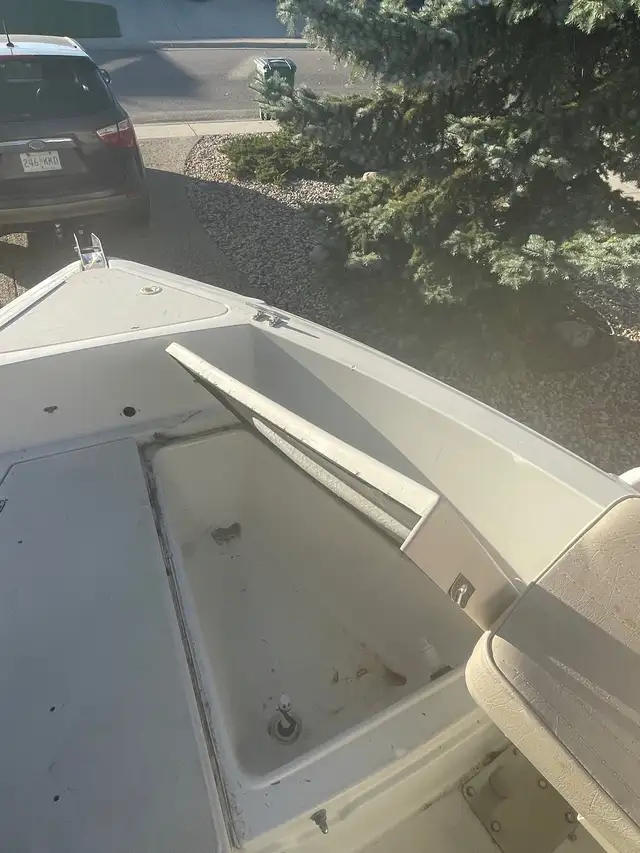 Doral Ibiza 190 Center Console in Powerboats & Motorboats in Saskatoon - Image 7
