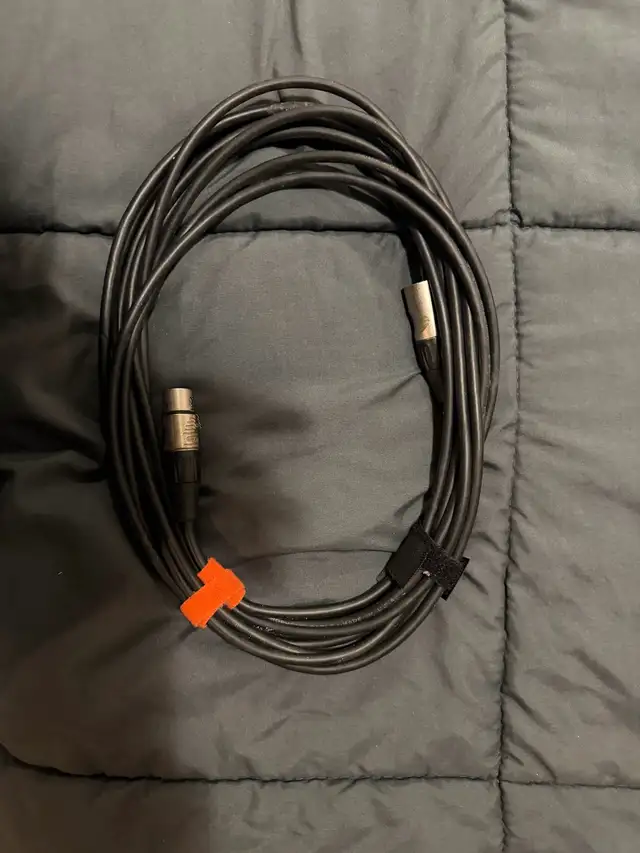 XLR MIC CABLE 15’