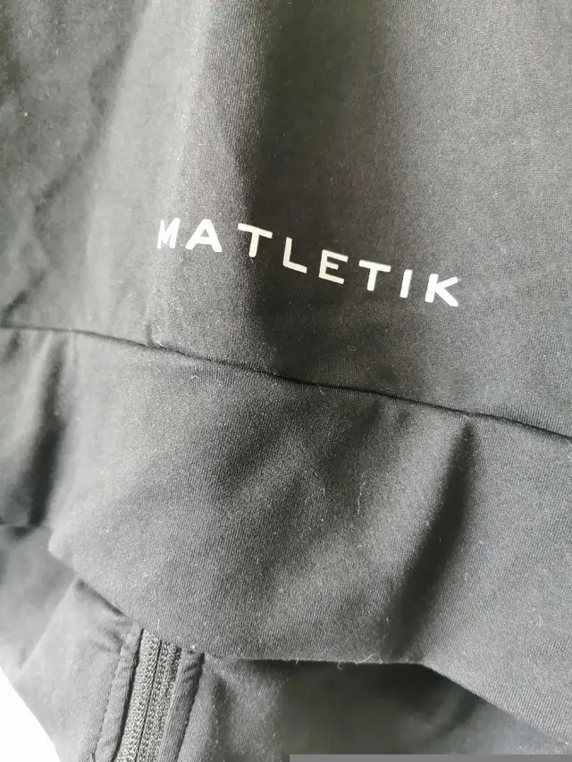 Maternity Sweater Zip Up (Medium, Black)64871932924291123