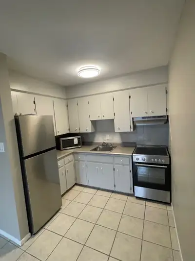 This mature, secure 19-unit apartment building is situated on bus route and conveniently bordering C...