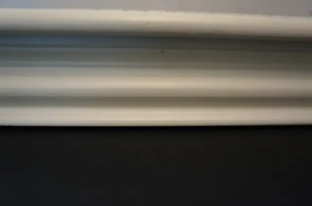 Pair of Wooden Corner Shelves with Moulding in Home Décor & Accents in City of Toronto - Image 5