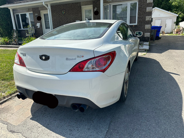 Hyundai Genesis 2.0 LT 2011 in Cars & Trucks in Gatineau - Image 4