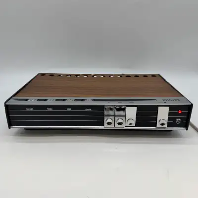 Philips 22RH580/42Z Stereo Amplifier, View more