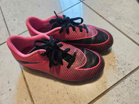Size 2 Nike Soccer Cleats 