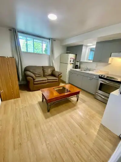 2 1/2 RÉNOVÉ À LOUER À TROIS-RIVIÈRES