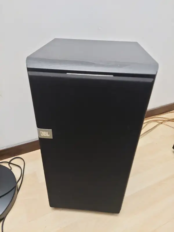 JBL NORTHRIDGE N28 II bookself speaker in Speakers in Markham / York Region - Image 2