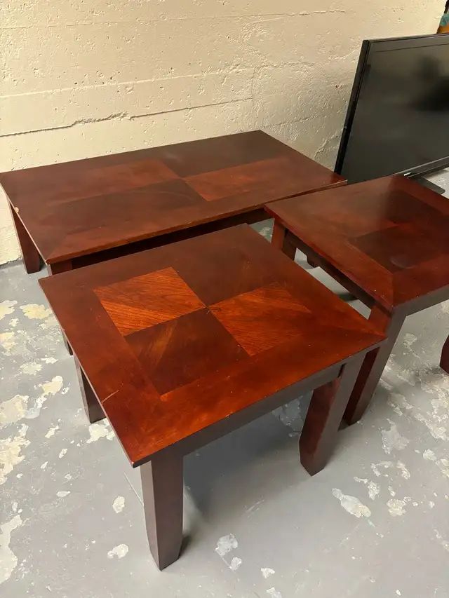 coffee table set  in Coffee Tables in City of Halifax - Image 2