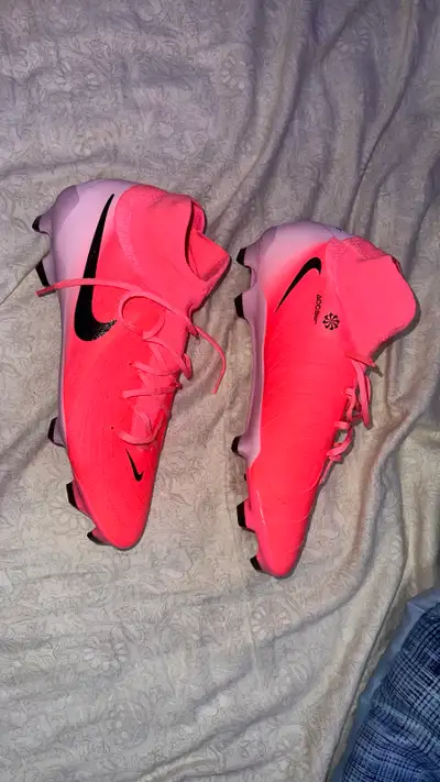 Nike Phantom Luna 2 Pro FG – Soccer Cleats – Size 11 - Like New, View more