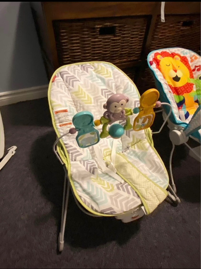 Baby chairs  in Feeding & High Chairs in Bedford - Image 2