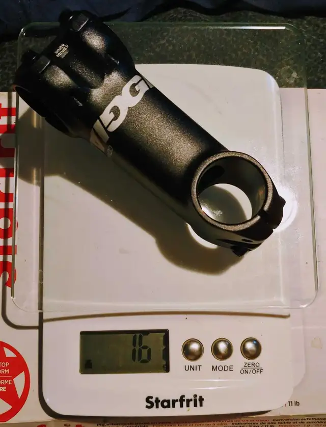 Bicycle, Bike, Aloy Stem for Mountain / Road 90mm 8° Almost New in Road in City of Toronto - Image 3