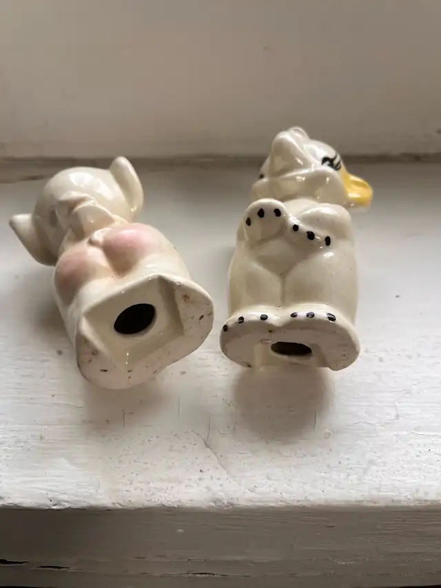 elephant salt and pepper shakers in Arts & Collectibles in Guelph - Image 5