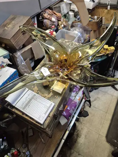 Beautiful glass sculpture 28 in. By 20in. Great condition many more to choose from visit the thrifty...