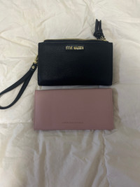 Purses/Wallets 