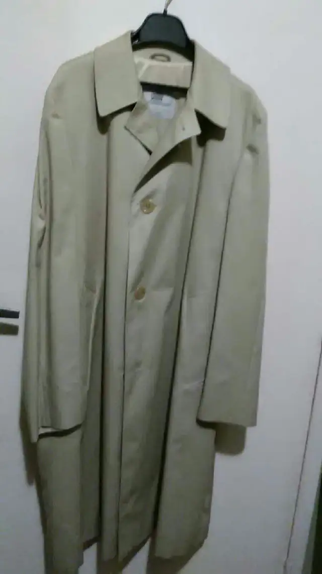 Men's Aquascutum #5 trench coat -lg. -NEW /unused in Men's in City of Toronto - Image 2