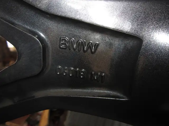 Factory BMW X5 X6 21' staggered winter snow wheel  package 741M in Tires & Rims in Oakville / Halton Region - Image 8