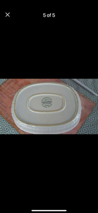 corning ware dish with cover