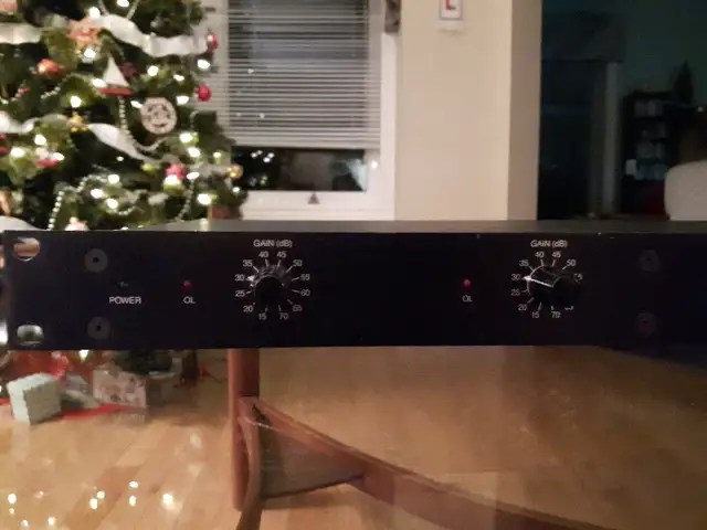 George Massenburg GML 8304 Four-Channel Microphone Preamp MicPre in Pro Audio & Recording Equipment in City of Toronto - Image 4