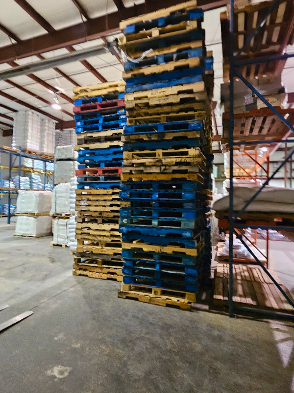 Good Used Pallets for Sale in Other in Regina