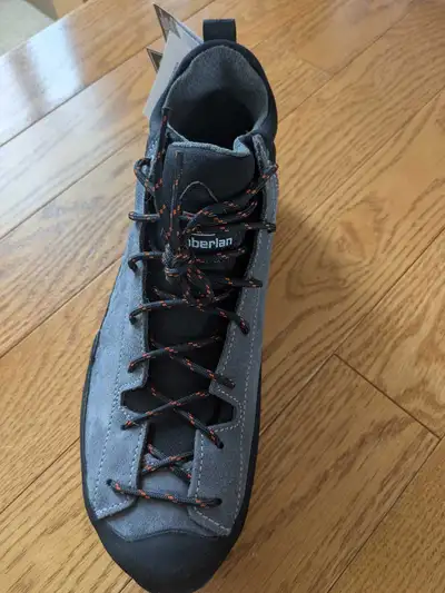 Zamberlan Hiking Shoes 8.5, View more