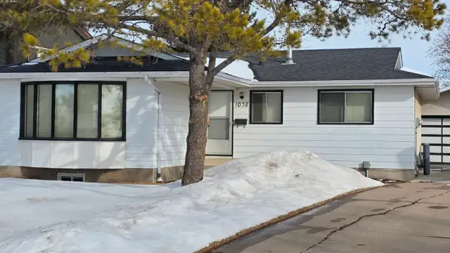 Mill Woods Main Floor for rent – Welcome Home!