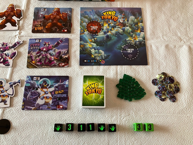 King of Tokyo Game by iello dans Jouets et jeux  à Ville de Montréal - Image 4