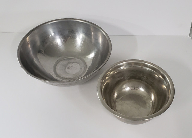 Dog Water & Food Bowls in Accessories in Norfolk County