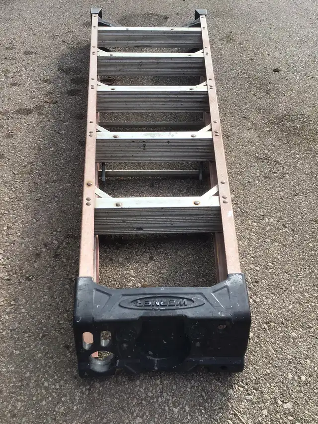 ELECT STEP LADDER FIBRGL 6' TYPE IA CSA WERNER in Ladders & Scaffolding in Oakville / Halton Region - Image 4