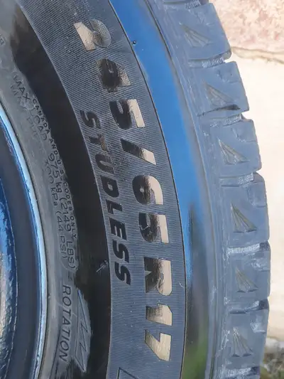 Michelin Latitude Winter Tires and Rims with sensors about 50% to 60% tread for 2018 Honda Pilot Tou...