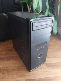 Full sized Computer Case  with DVD drive
