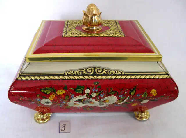 CONTENANT BISCUIT  METAL VINTAGE COOKIE TIN CONTAINERS AU CHOIX in Arts & Collectibles in West Island - Image 4