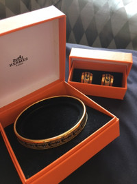 Boutons d'oreilles et bracelet Hermès Paris VINTAGE