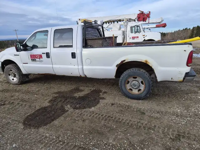 2005 Ford 6.0 L diesel  in Cars & Trucks in Edmonton - Image 4