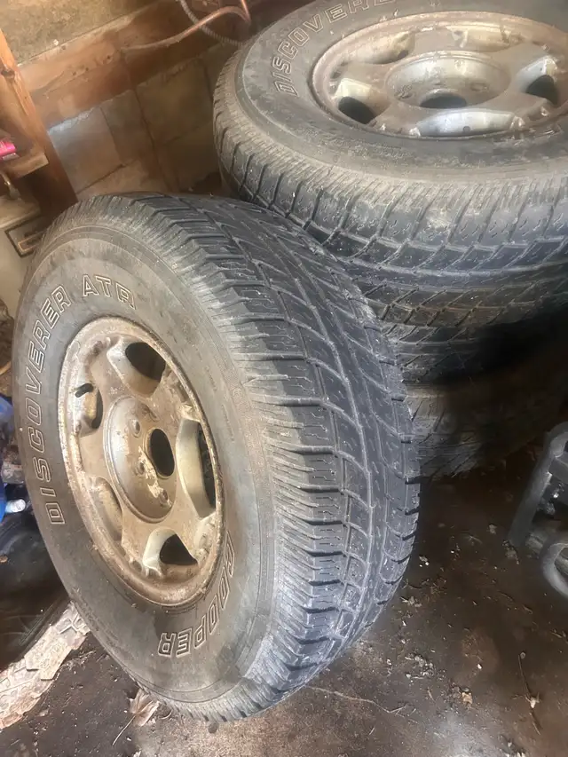GM truck tire in Tires & Rims in Owen Sound - Image 3