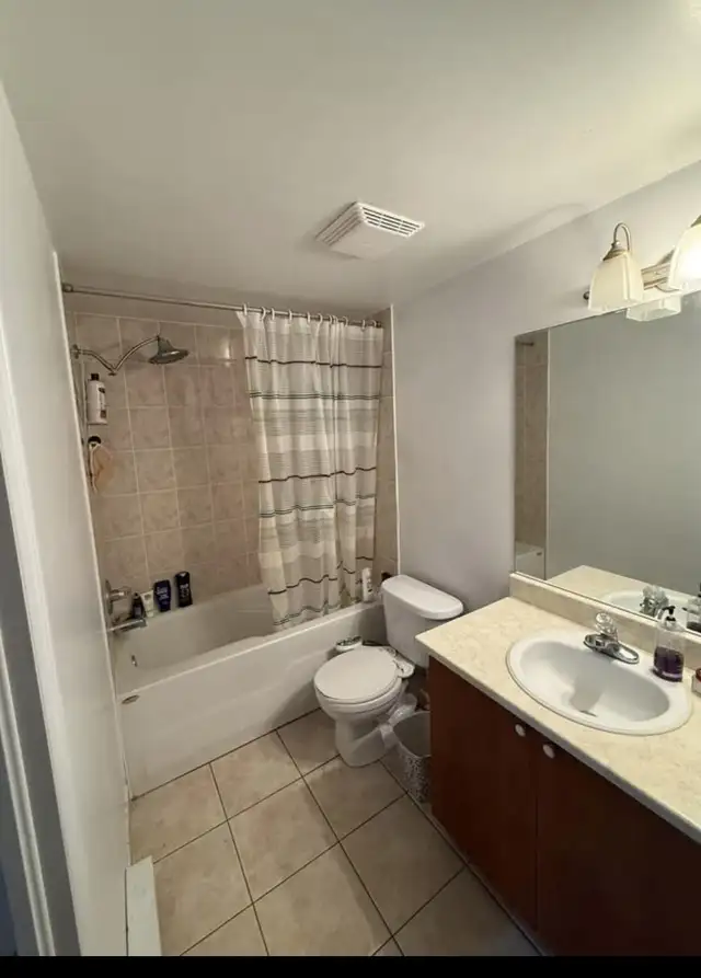 Condo 4 1/2 Rent in Long Term Rentals in City of Montréal - Image 9