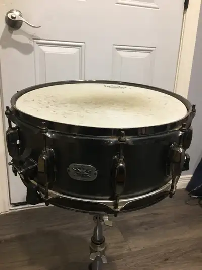 14" Tama snare drum with stand, View more