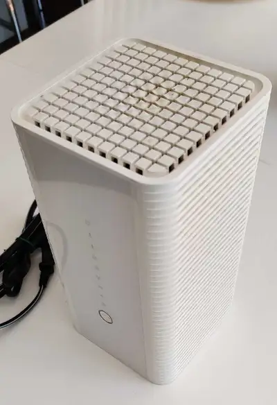 Hitron WiFi gateway, router, View more