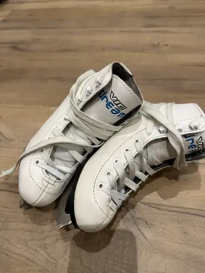 VIC Dream Figure Skates – Youth Size 12Y, View more